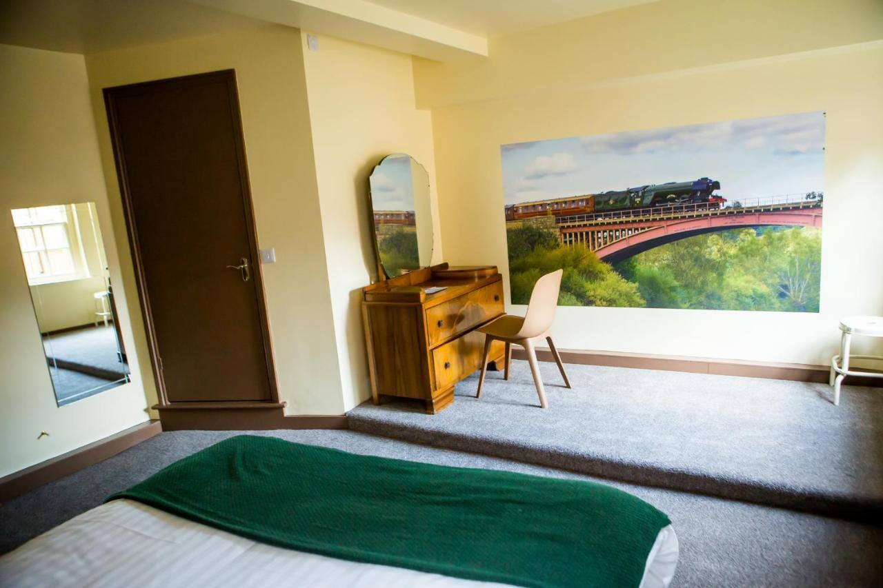 The Golden Lion Inn Bridgnorth Bagian luar foto